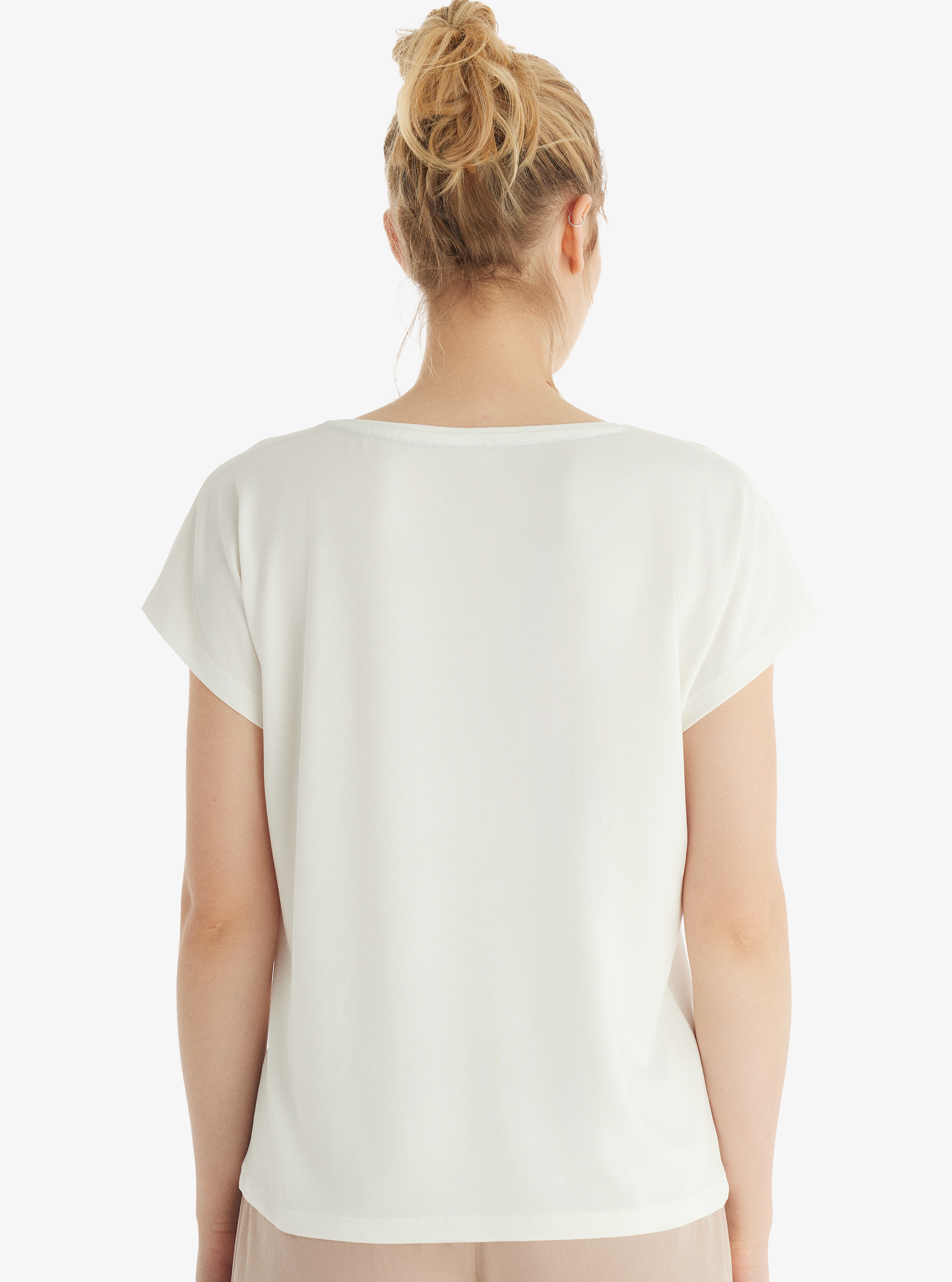 Kadın T-Shirt 60562 - Krem - Blackspade (1)